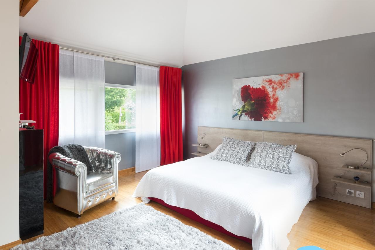 Les Deux Chenes Bed & Breakfast La Chapelle-Sur-Erdre Ngoại thất bức ảnh