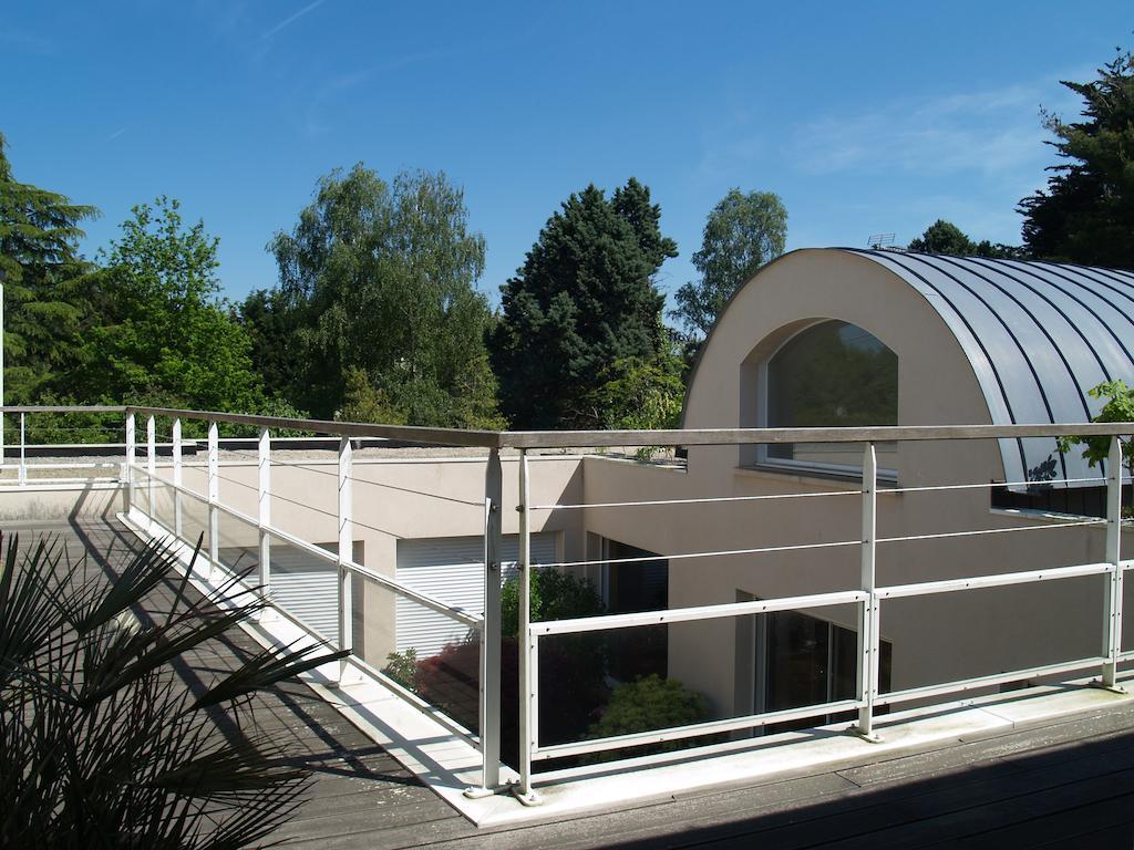 Les Deux Chenes Bed & Breakfast La Chapelle-Sur-Erdre Ngoại thất bức ảnh