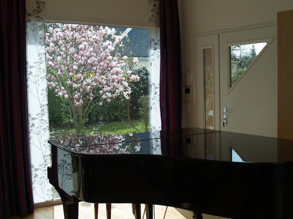 Les Deux Chenes Bed & Breakfast La Chapelle-Sur-Erdre Ngoại thất bức ảnh