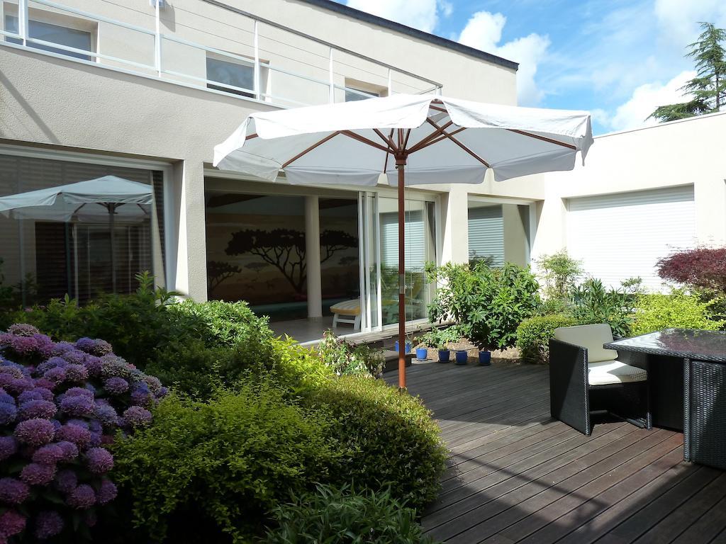 Les Deux Chenes Bed & Breakfast La Chapelle-Sur-Erdre Ngoại thất bức ảnh
